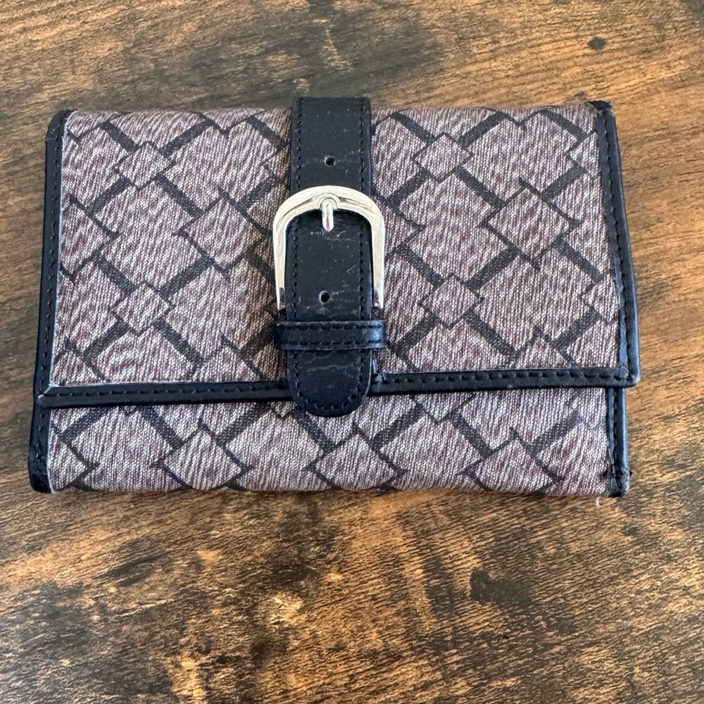 Longaberger Black and Brown Patterned Wallet